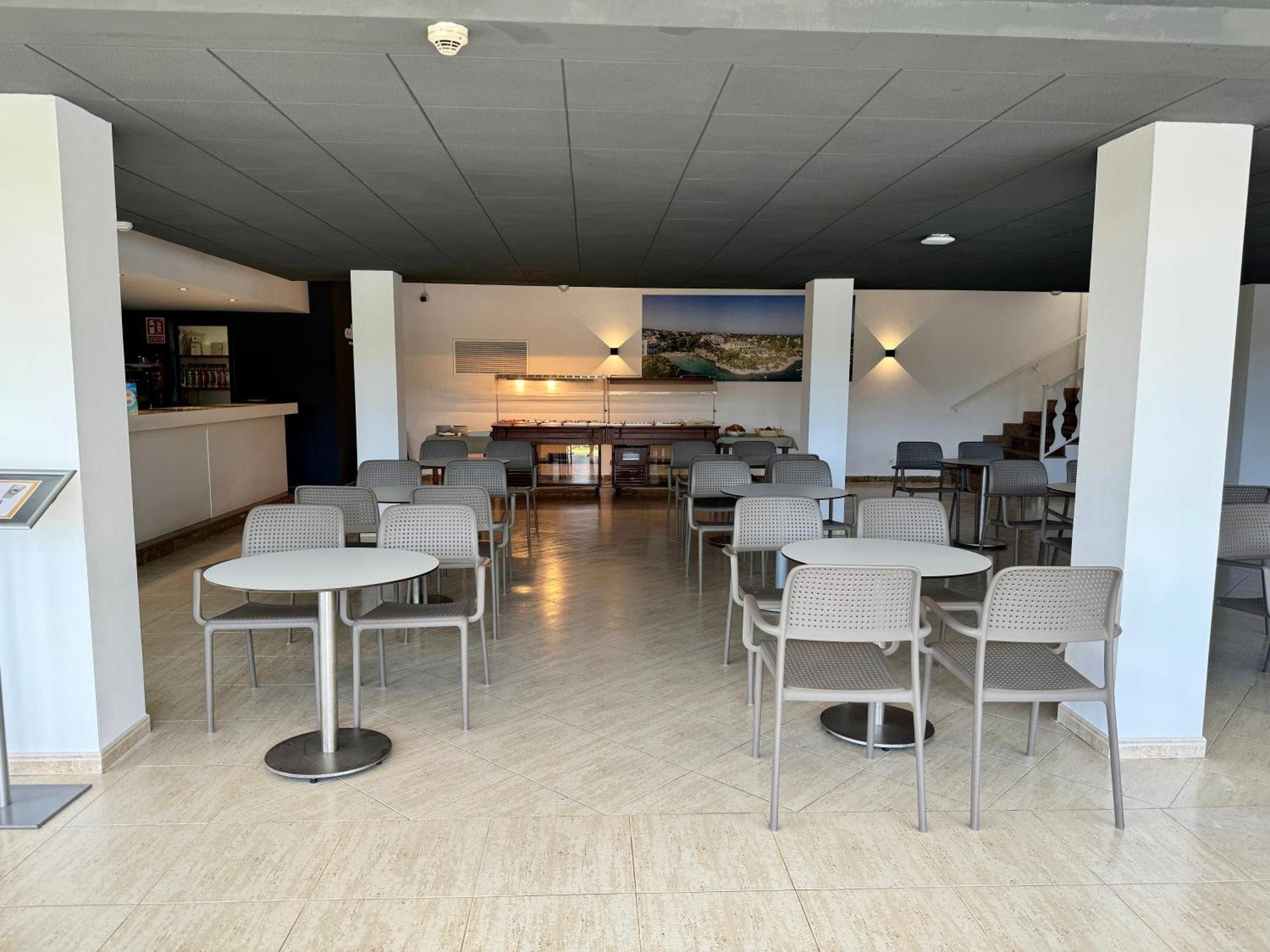 Hotell Cabot Cala Ferrera