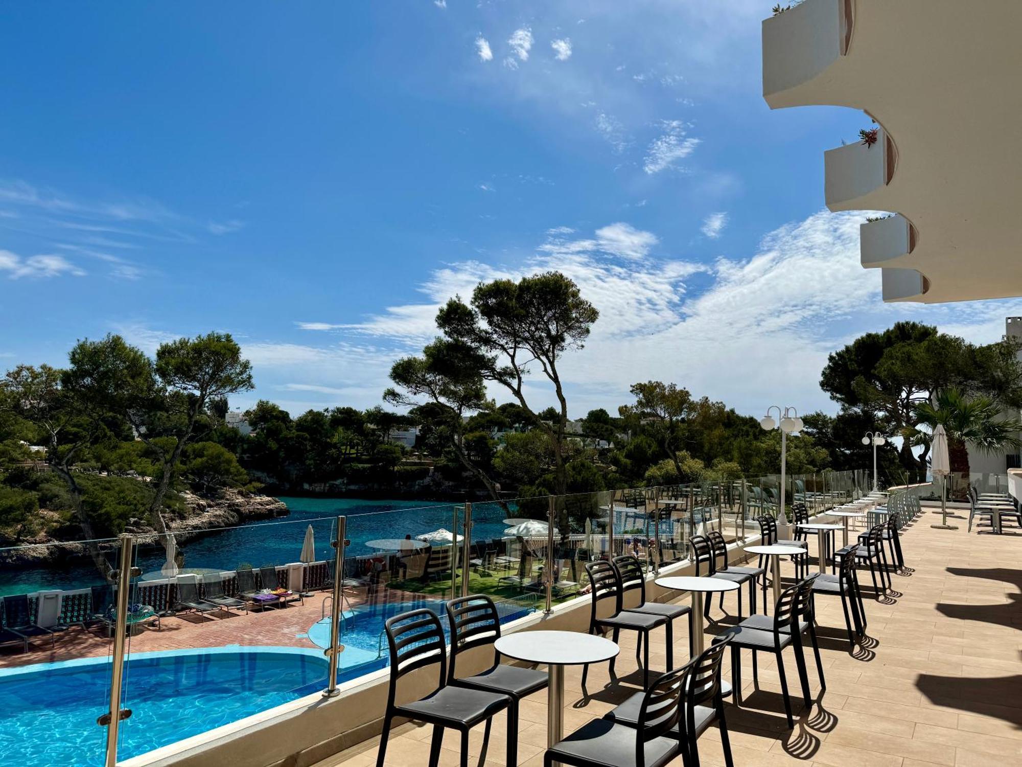 Cabot Cala Ferrera Hotell 3*