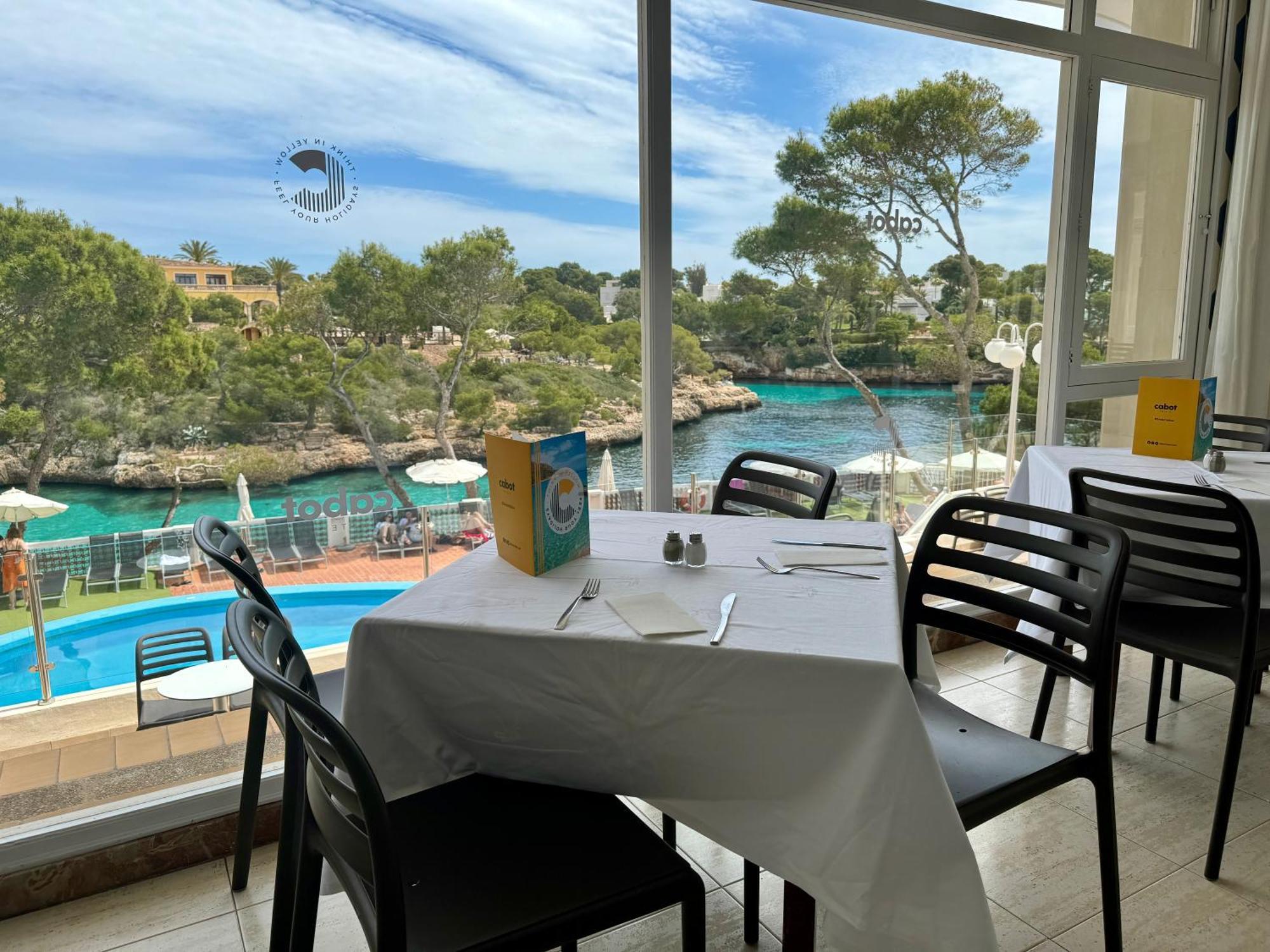 Hotell Cabot Cala Ferrera